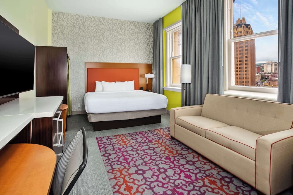 Home2 Suites by Hilton San Antonio Downtown - Riverwalk, TX