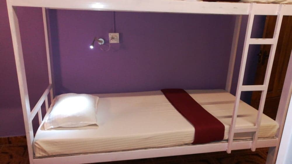 Deshadan Cliff and Beach Resort