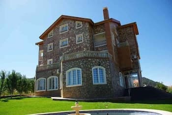 Le Palais des Cerisiers