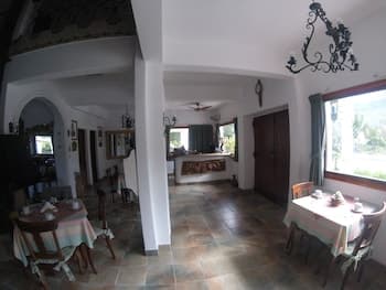 Hotel Portal del Santo