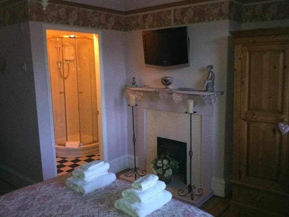 Moor End Bed and Breakfast