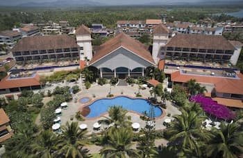 Radisson Blu Resort Goa Cavelossim Beach