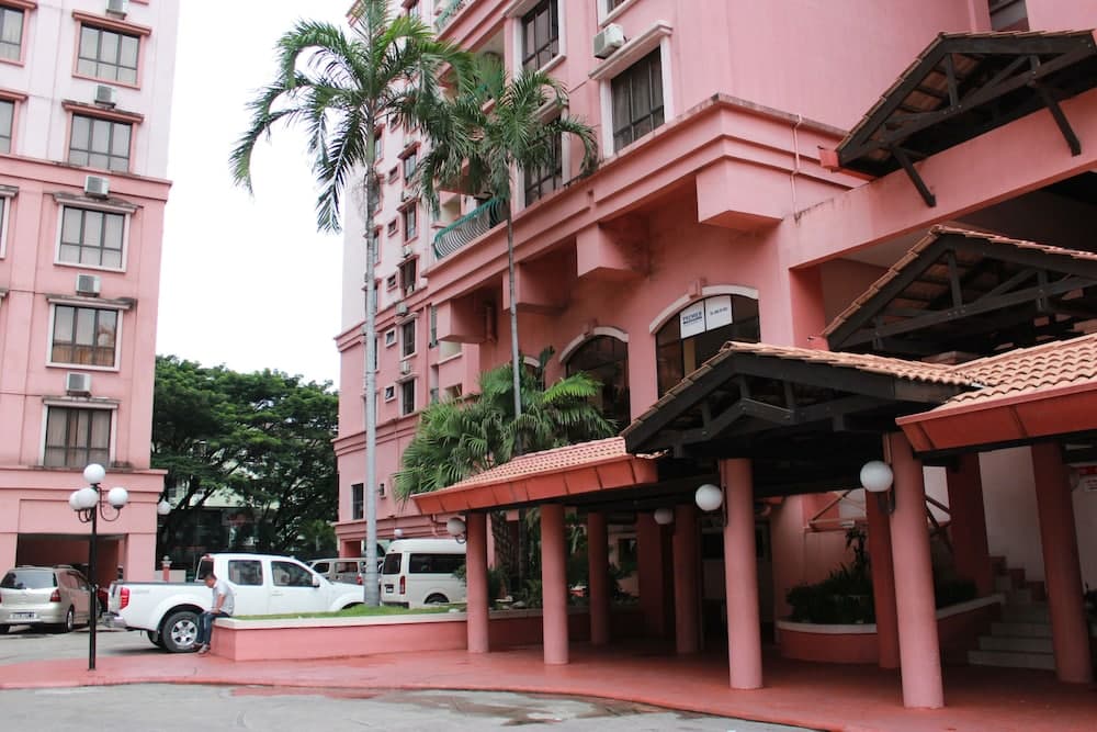 Jack's CondoApartment @ Marina Court Resort Condominium