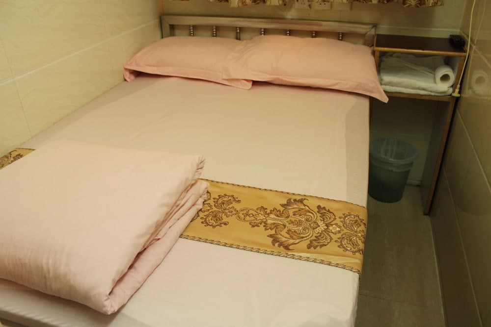 Marco Polo Hostel - Carlton Group of Hostels