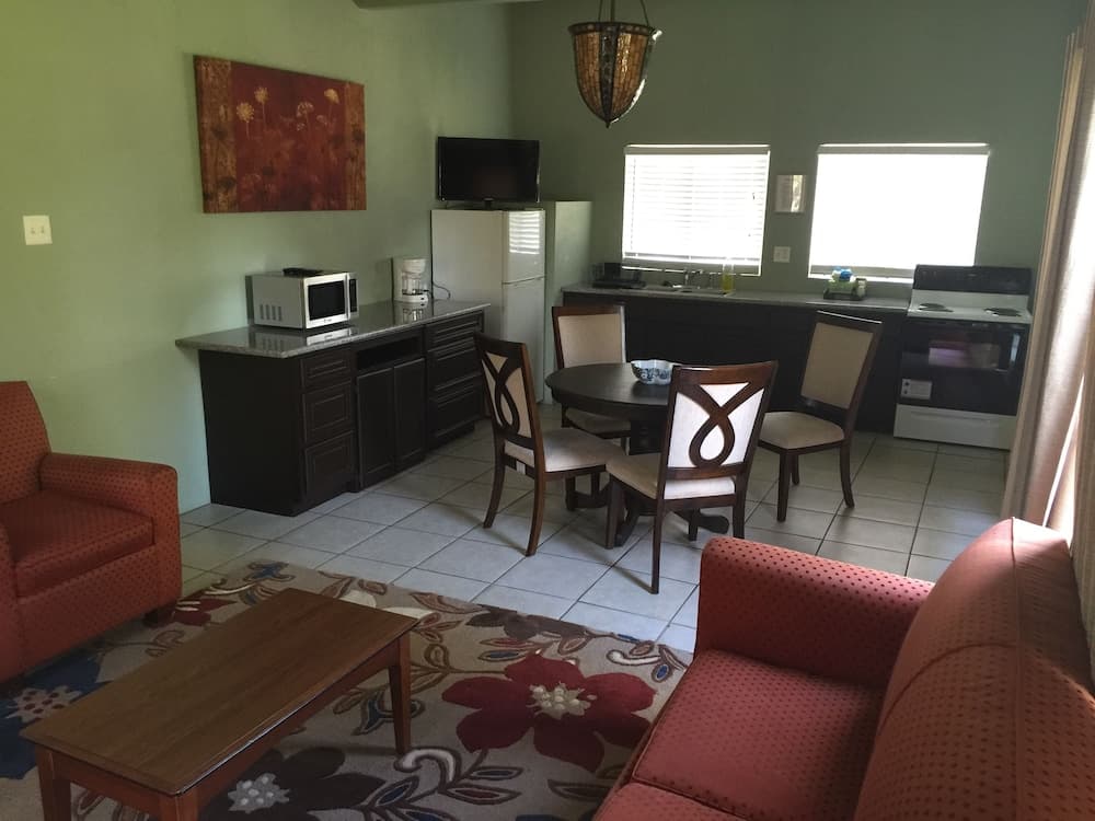 Mountain Trail Lodge & Vacation Rentals