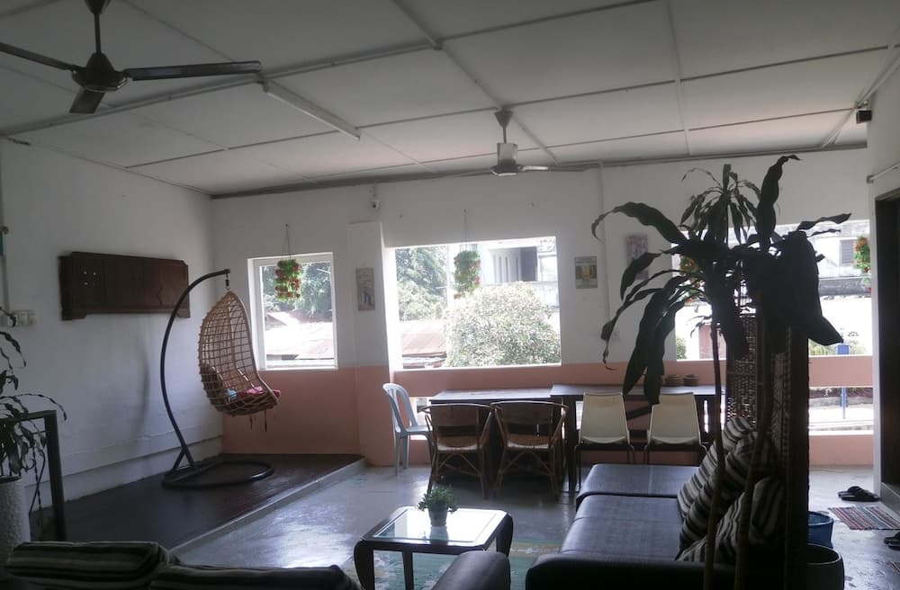 River One Residence - Hostel