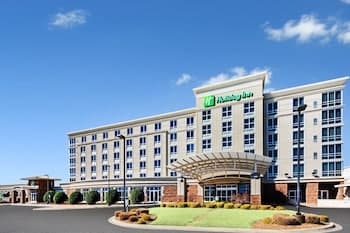Holiday Inn Ardmore I-35, an IHG Hotel