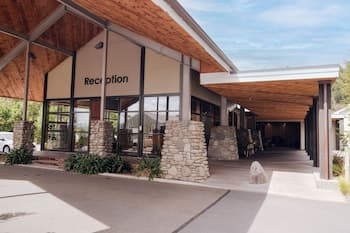 Silverstream Retreat