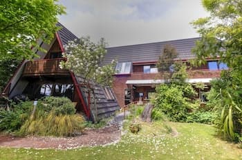 Haka Lodge Christchurch - Hostel