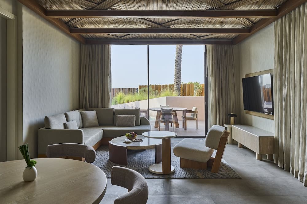 ERTH Abu Dhabi Hotel