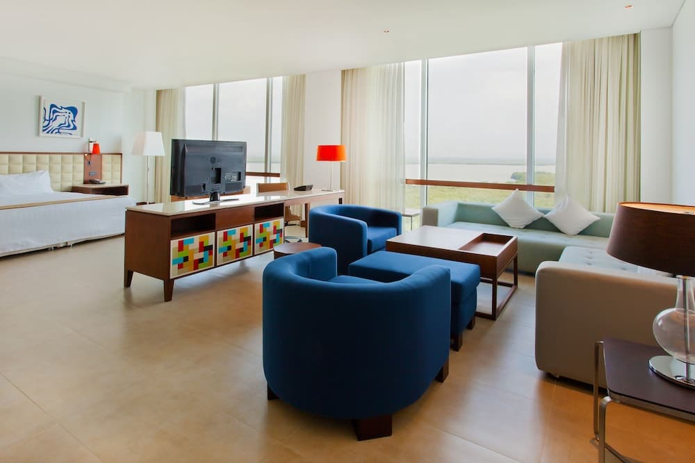 Holiday Inn Cartagena Morros by IHG