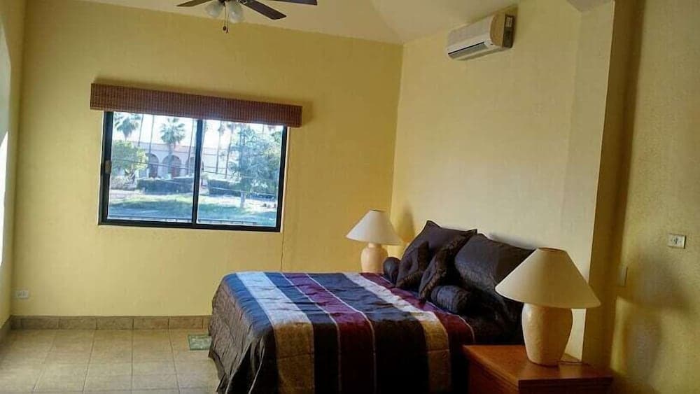 Loreto Playa Boutique Hotel