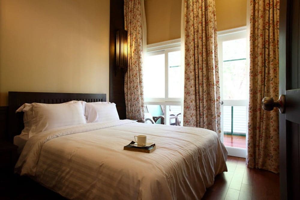 Raya Resort Beach front - The Most Green Resort in Cha-am