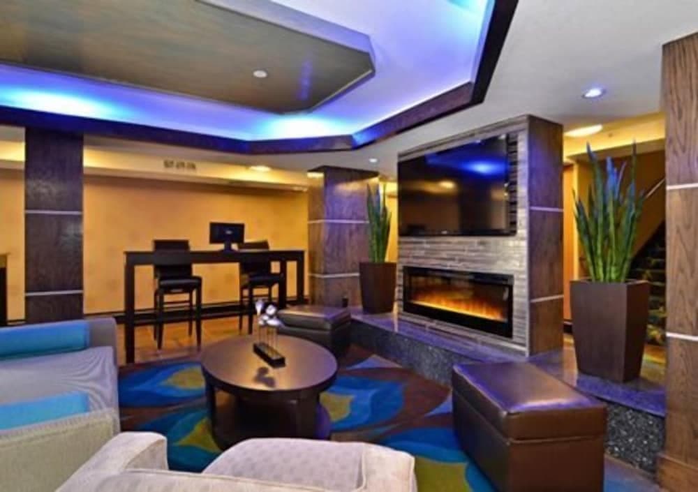 Comfort Inn & Suites El Paso I-10 Airport Area