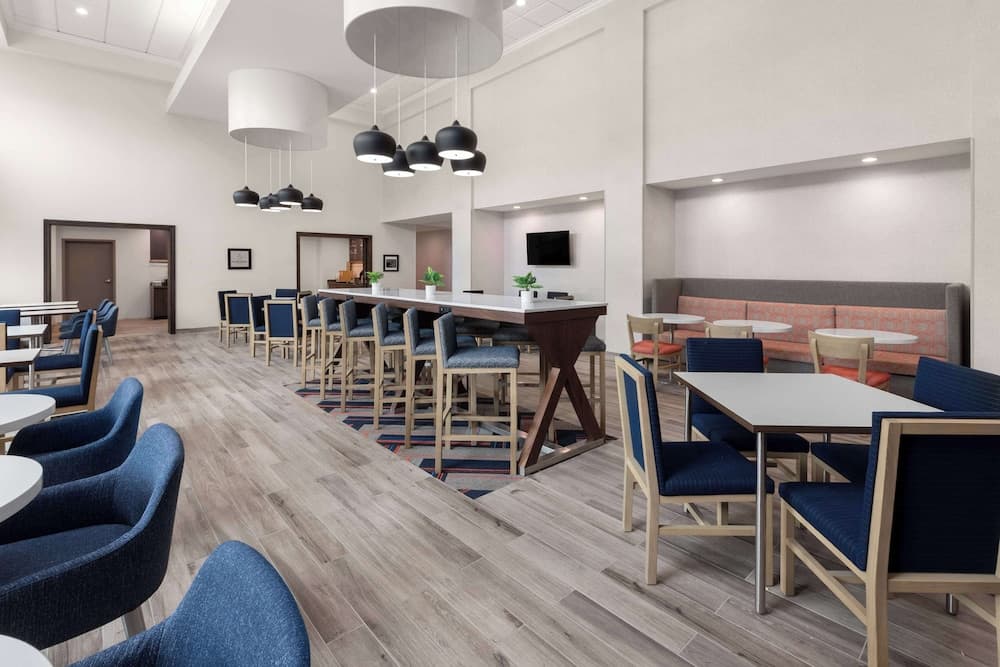 Hampton Inn & Suites Saginaw