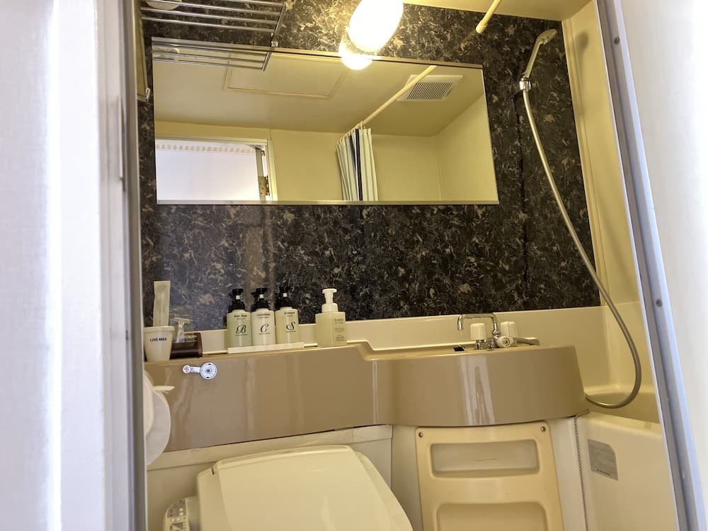 HOTEL LiVEMAX Shin-Osaka