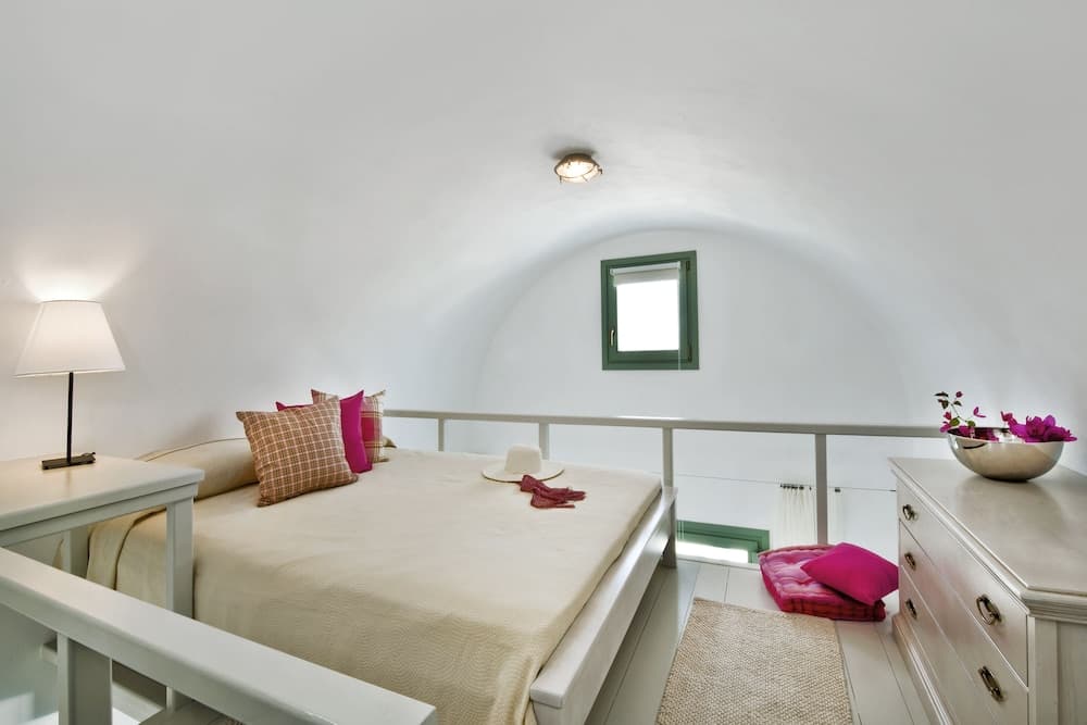 Aura Marina Apartments Santorini