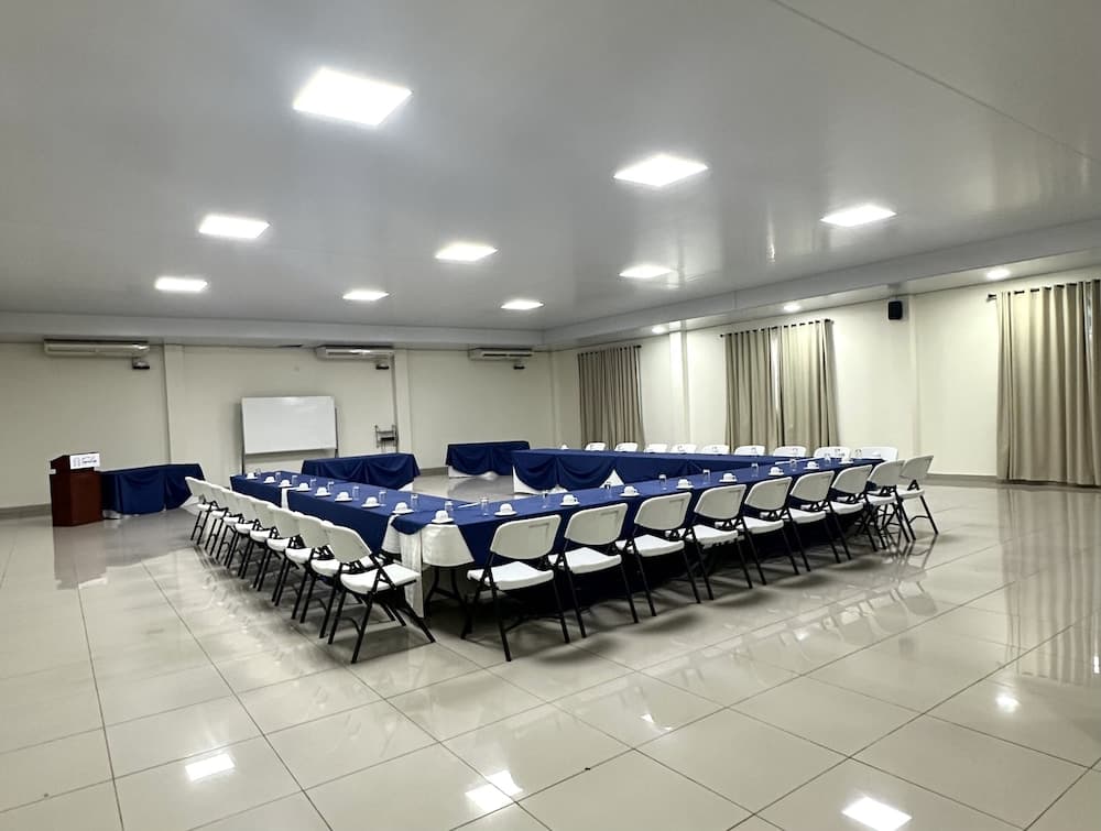 Hotel Sevilla Usulutan