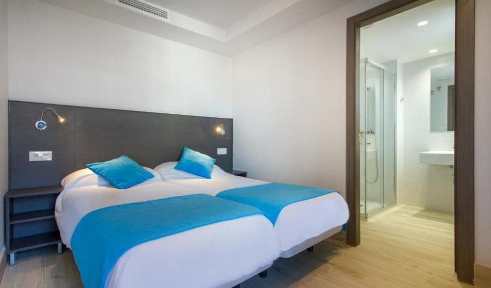 Aparthotel La Era Park