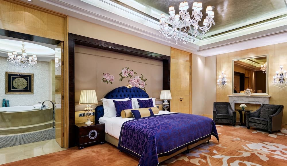 Intercontinental Shijiazhuang by IHG