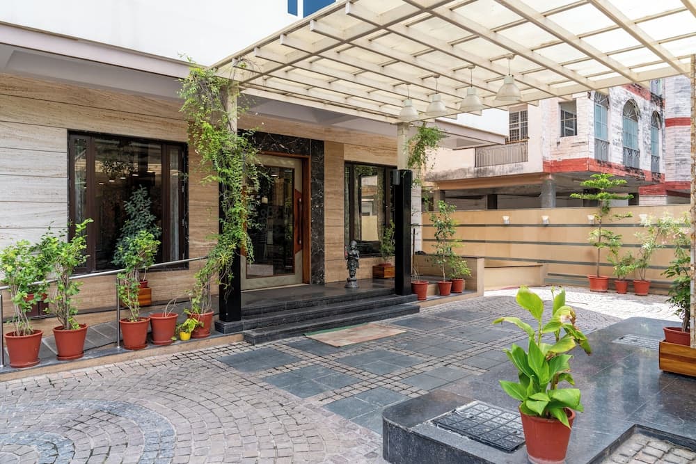 Amantra Comfort Hotel