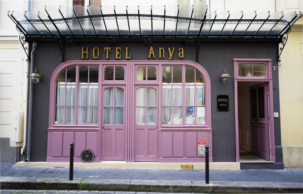 hotel image