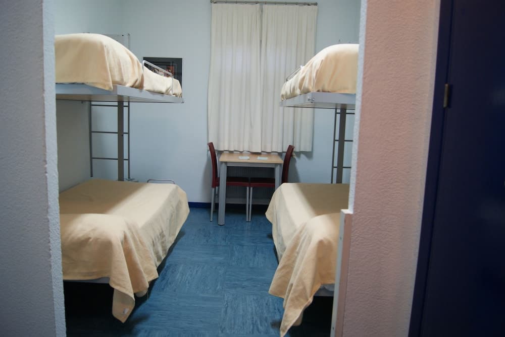 Albergue Inturjoven Huelva - Hostel