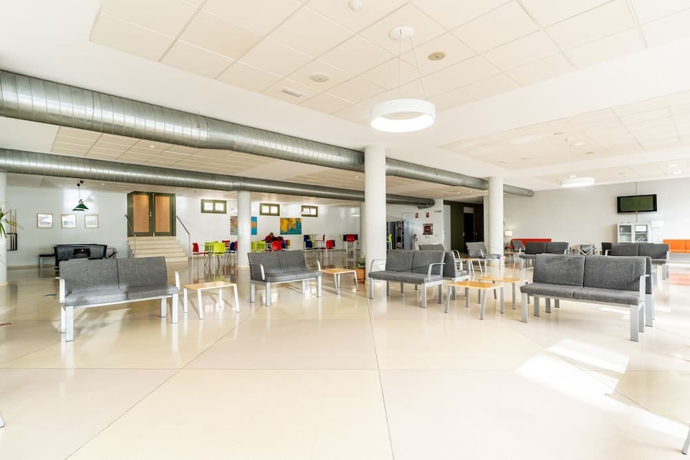 Albergue Inturjoven & Jaen - Hostel