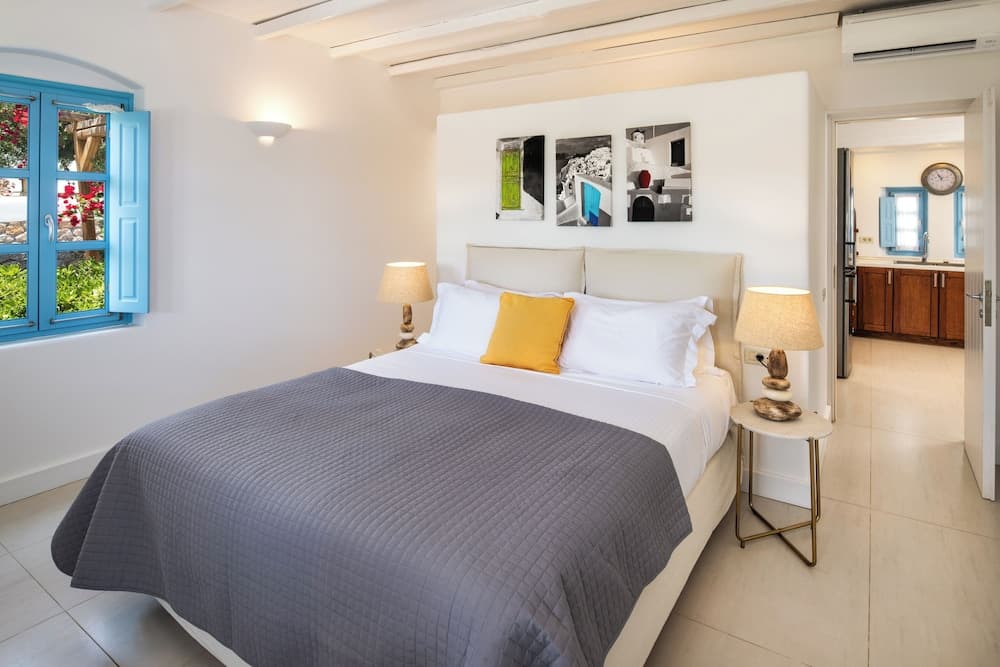 Anema Boutique Hotel & Villas Santorini