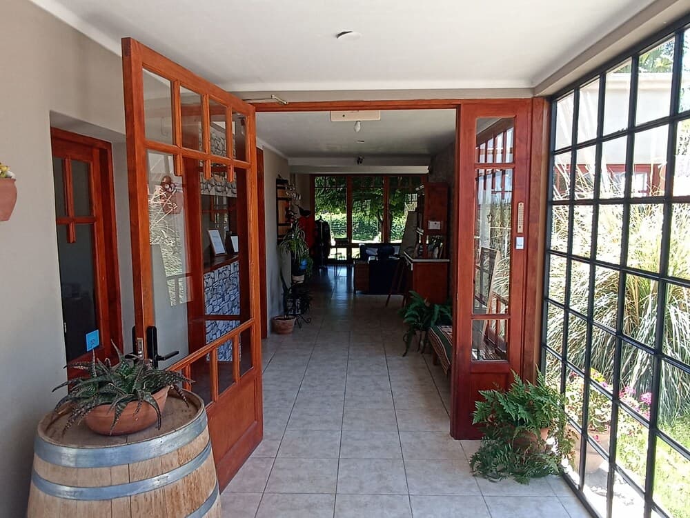 Posada Cavieres Wine Farm