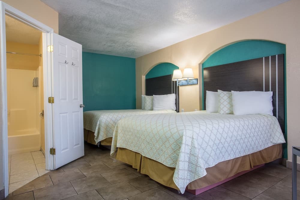 Pinn Road Inn and Suites