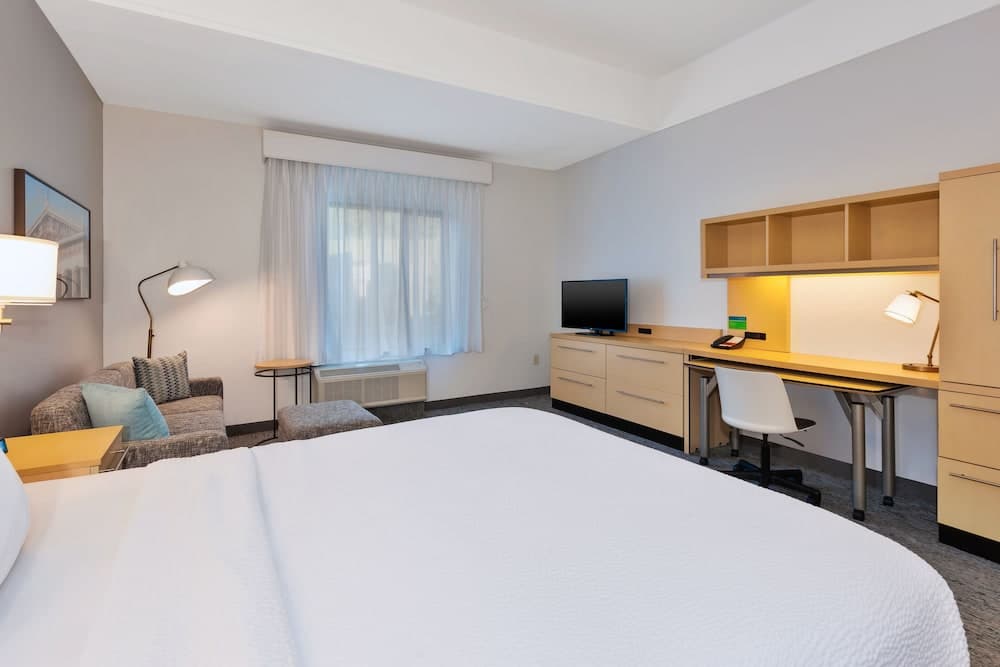 TownePlace Suites by Marriott Nashville Airport