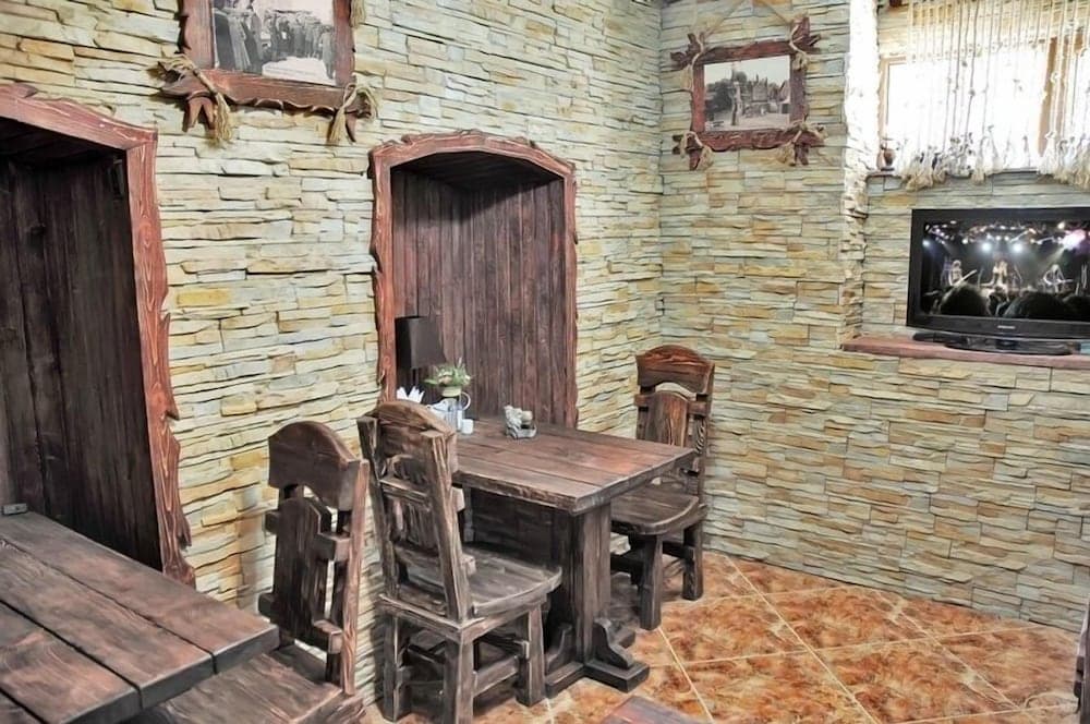 Fawlty Towers Hotel Baku