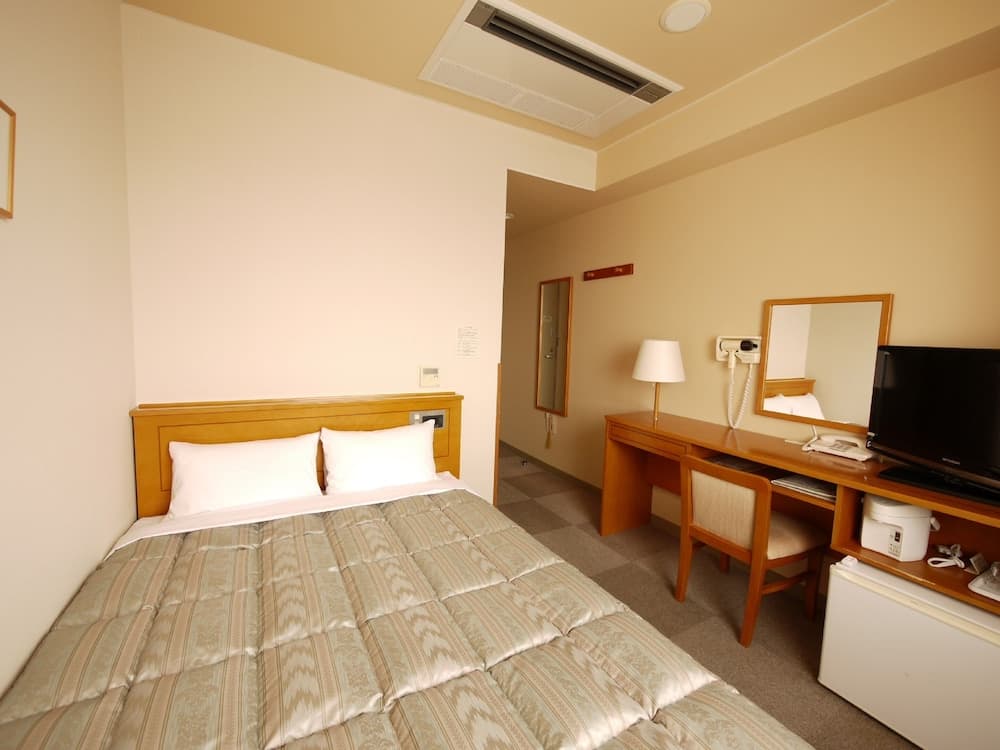 Hotel Route-Inn Yonezawa Ekihigashi