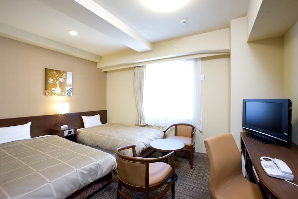 Hotel Route Inn Nobeoka Ekimae