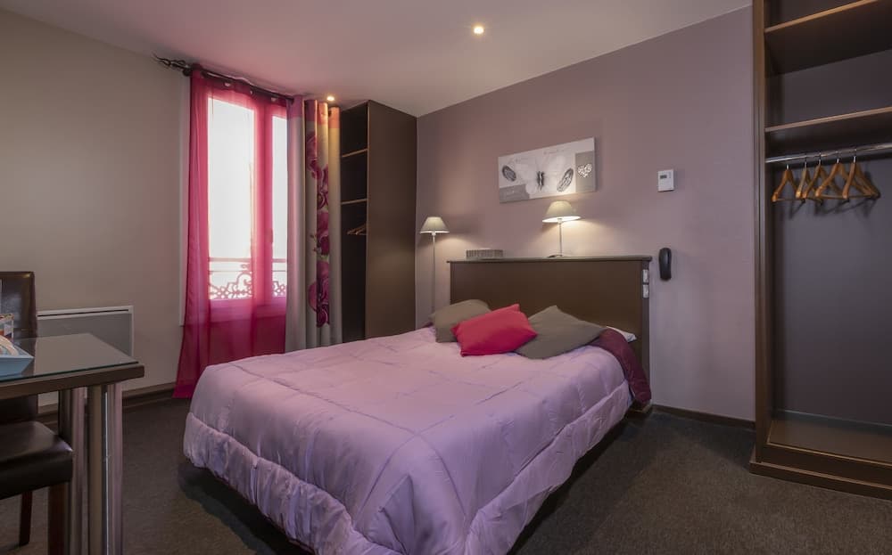 Montsouris Orléans Hotel