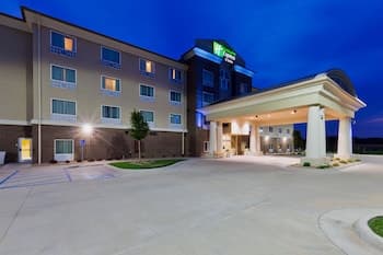 Holiday Inn Express Salinas, an IHG Hotel