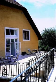 Hotel Panzió 100