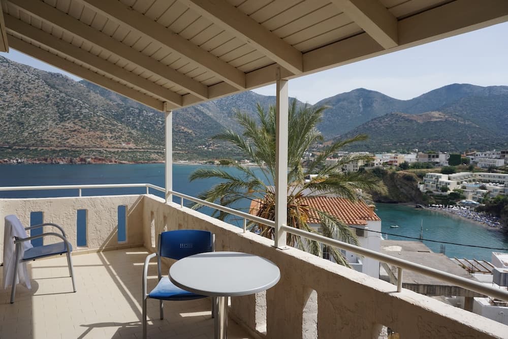 Valentino Apartments and Studios