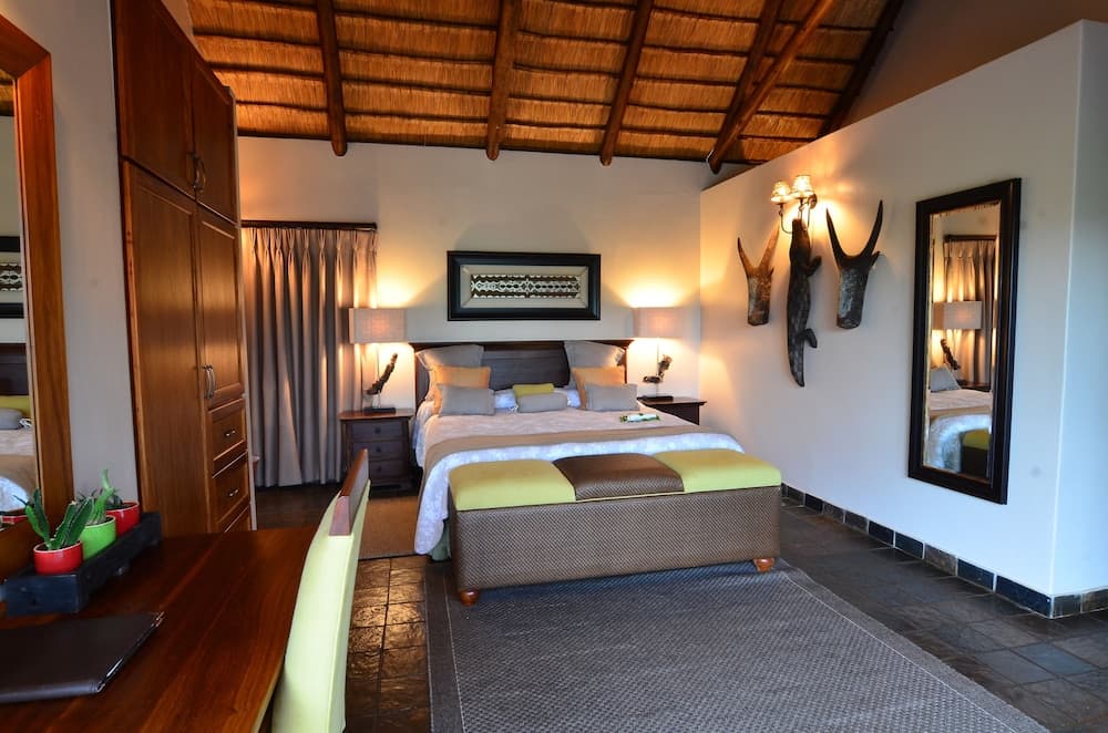 Amakhosi Safari Lodge and SPA
