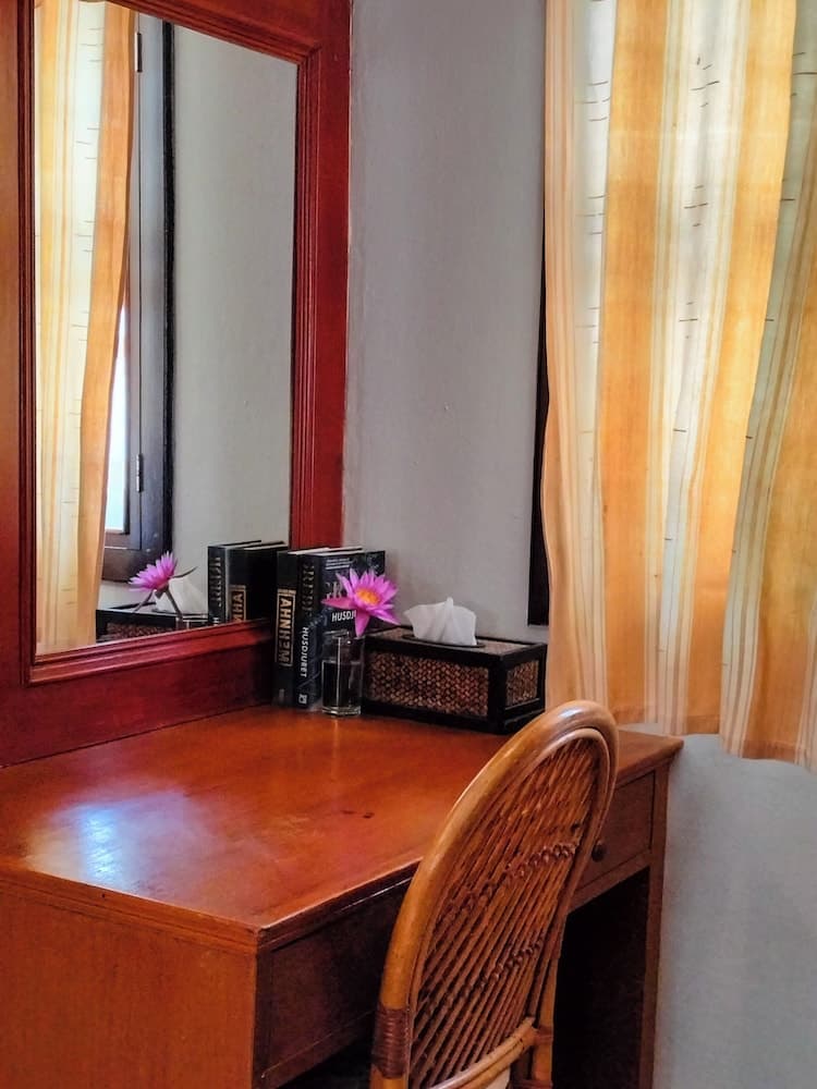 Phuwadee Resort & Spa