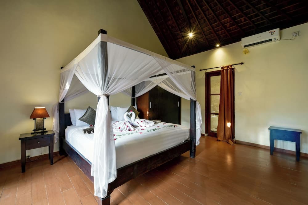 The Khayangan Dreams Villa Umalas