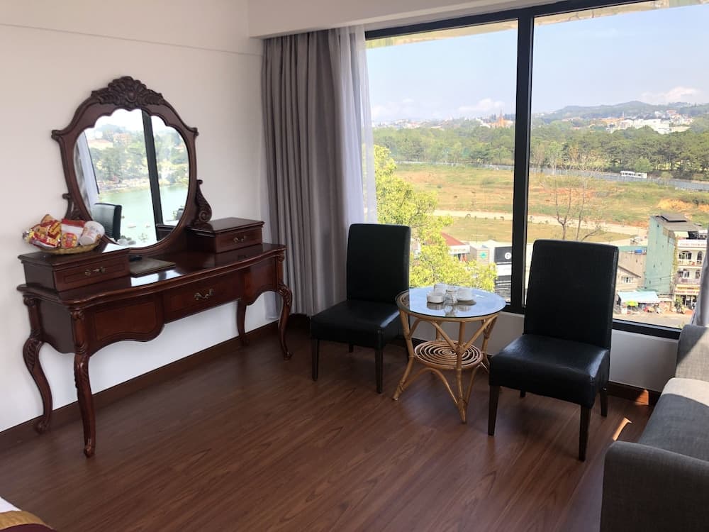 Thi Thao Gardenia Hotel