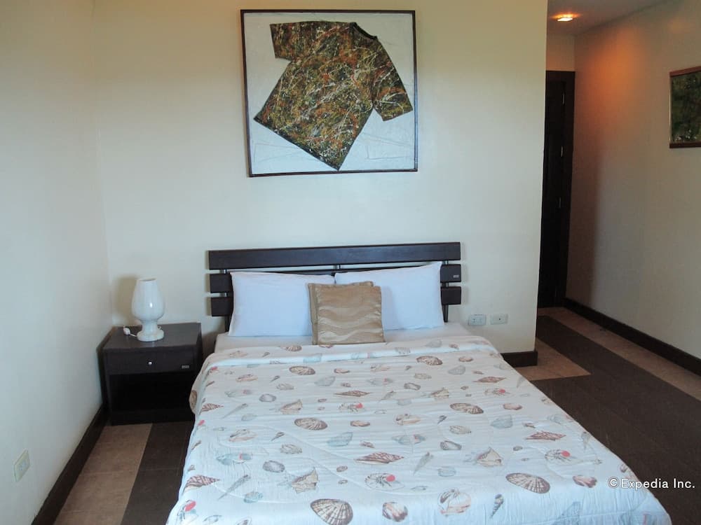 The Manor at Puerto Galera