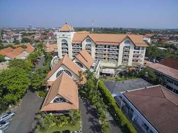Hotel Santika Cirebon - CHSE Certified