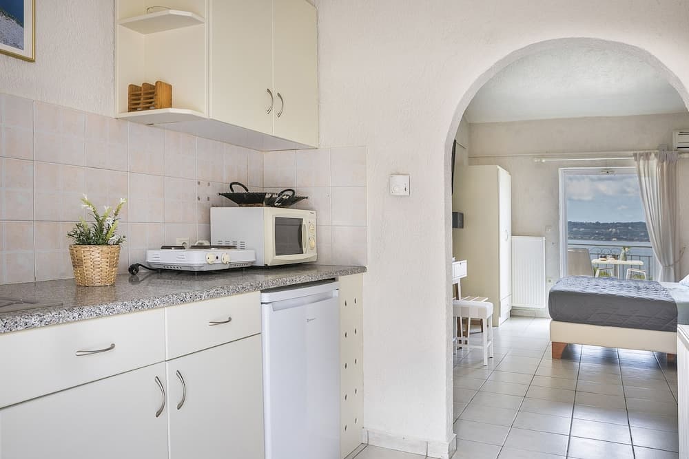 Panorama Fanari Studios & Apartments