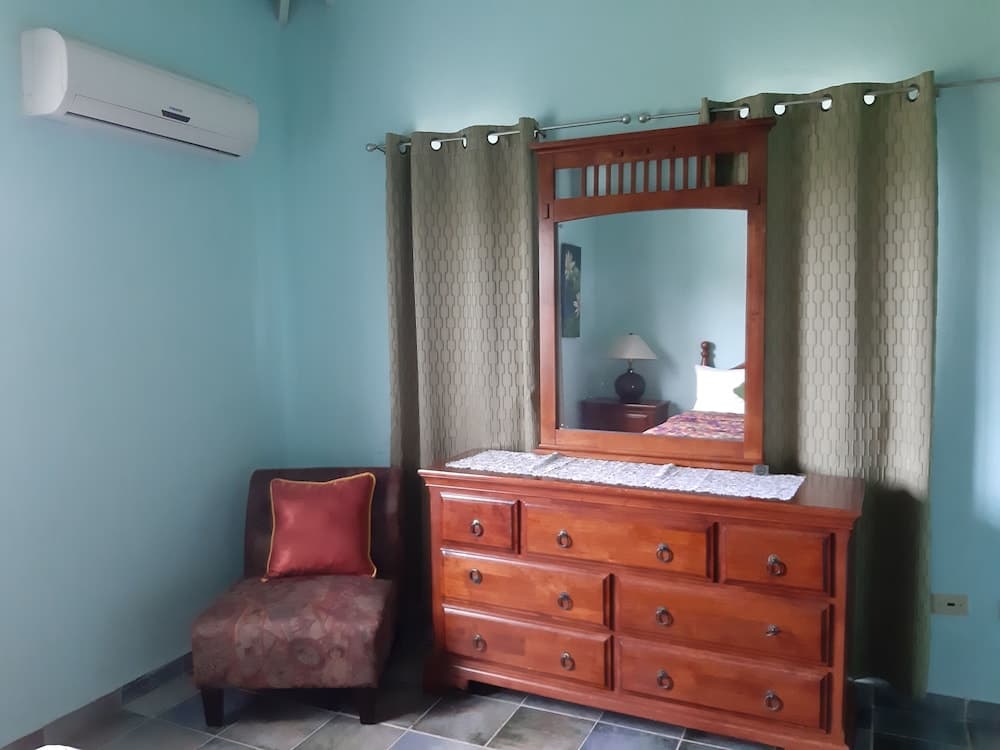 LambLion Holiday Apartments