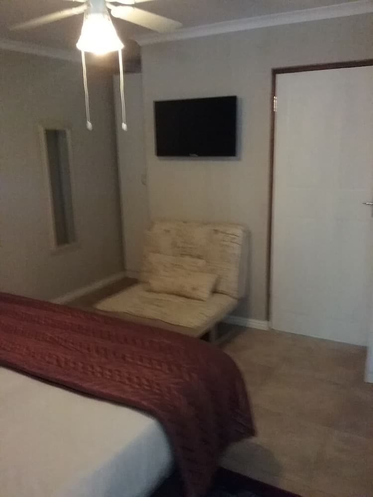 41 on Cedar Bed and Breakfast