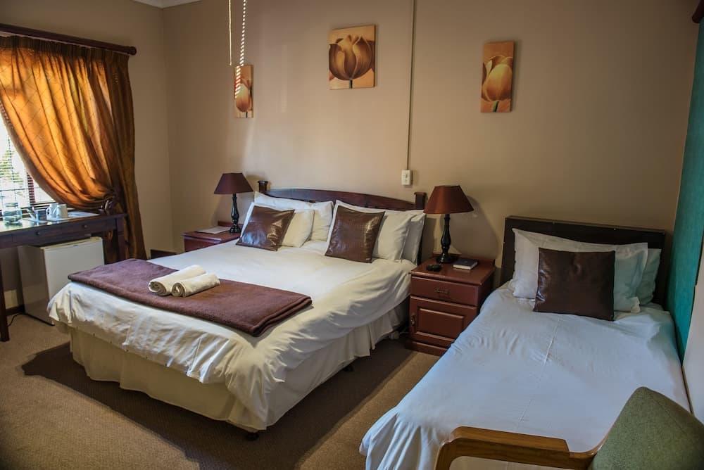 Ramasibi Guest Services