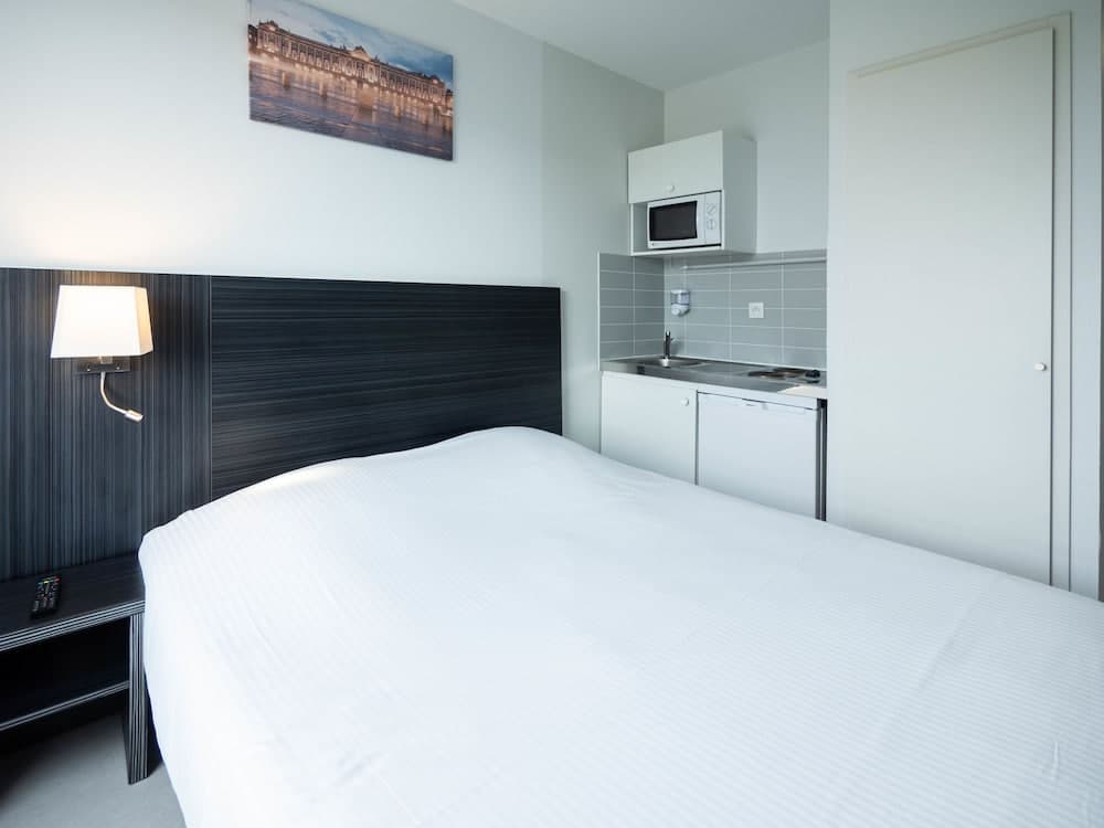 Zenitude Hôtel - Résidences Toulouse Fluvia